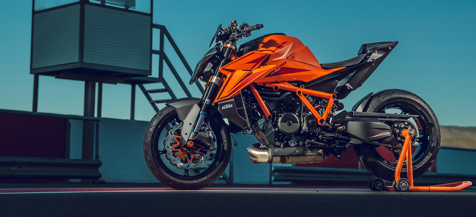 Motorräder mieten im Allgäu. Top-Modelle von KTM & Honda. Jetzt anfragen & Alpen-Tour starten!